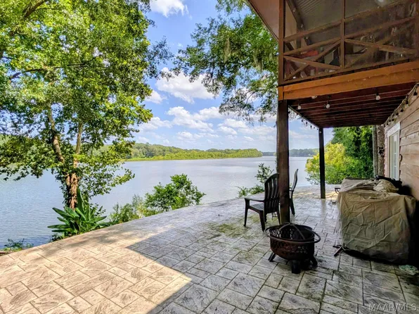 918 River Rd, Lowndesboro, AL 36752