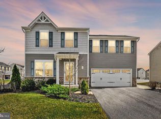 16 Grant St, Taneytown, MD 21787