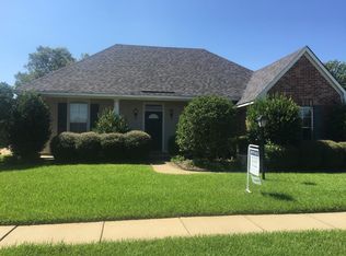 3104 Trinity Dr, Bossier City, LA 71111