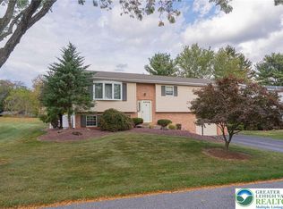 5154 Shawnee Blvd, Schnecksville, PA 18078