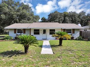 9705 W Pimpernel Ln, Crystal River, FL 34429