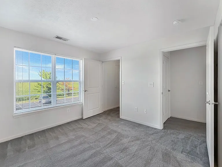703 Beachfront Dr — Photo 37