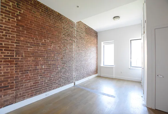 Rented by REAL New York | media 15