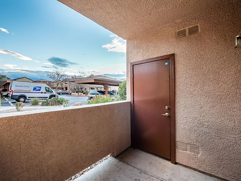 1050 E Cactus Ave #1082 — Photo 23