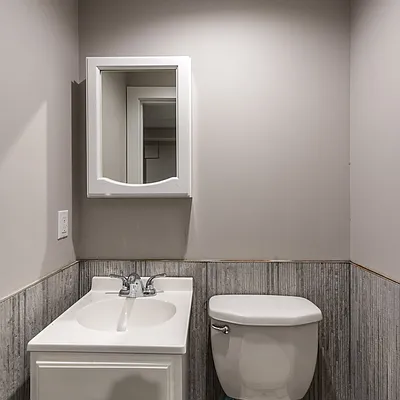 Rented by Nooklyn NYC LLC | media 12