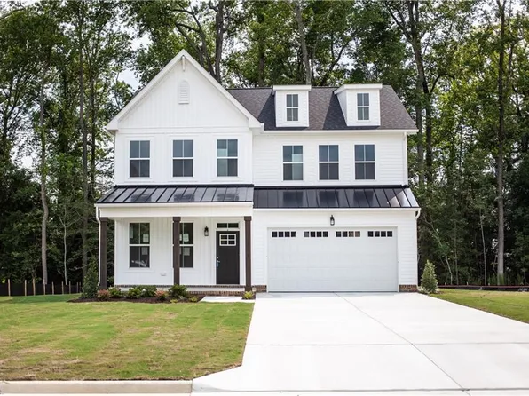 12236 Ava Ln, Windsor, VA 23487