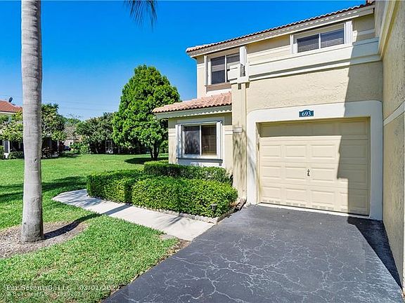 4th image of 693 Deer Creek Corona Way