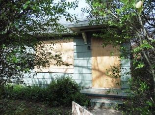 206 W 3rd St, Medford, OR 97501
