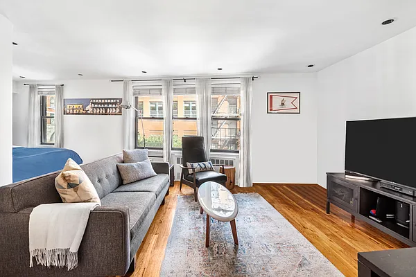 Rented by Compass | media 1