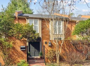 39 Willow Gln NE, Atlanta, GA