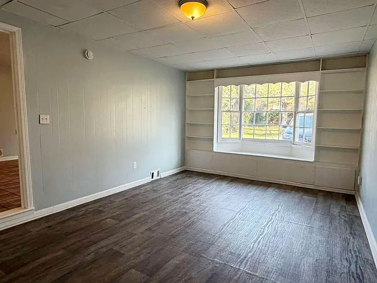 115 Shepherd Dr — Photo 12