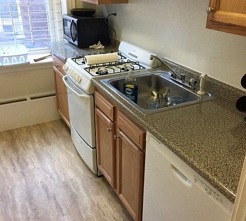 5th image of 1687 Commonwealth Ave APT 3A