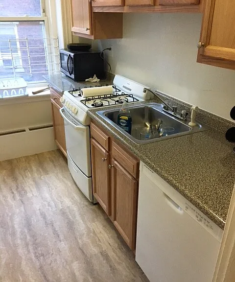 1687 Commonwealth Ave #3 — Photo 1