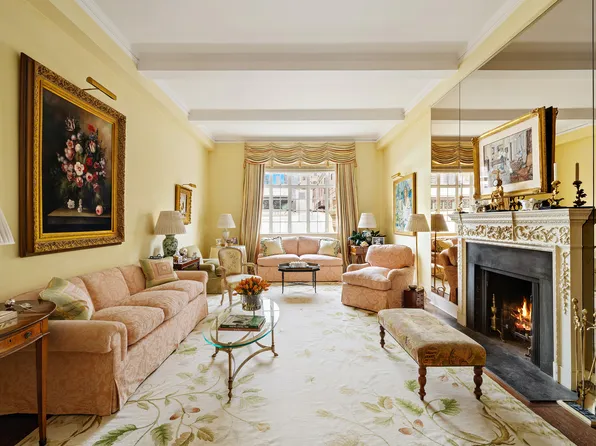 115 East 67th Street image 1 of 18