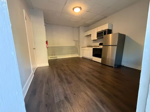 54 W New St, Lancaster, PA 17603