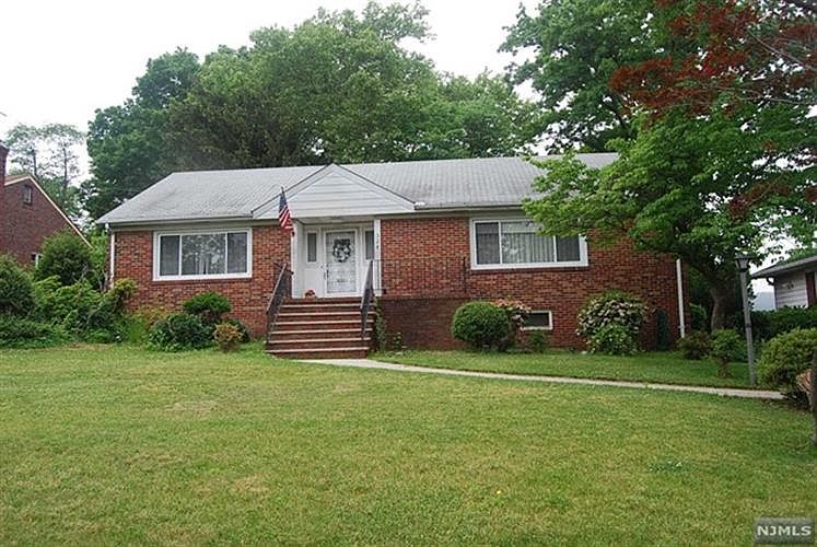 328 Grove St, Clifton, NJ 07013 Zillow
