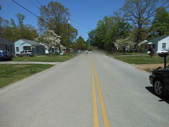 5th image of 3904 Birmingham Dr