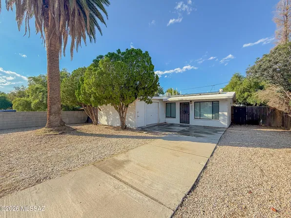 3521 E Sylvane St, Tucson, AZ 85713