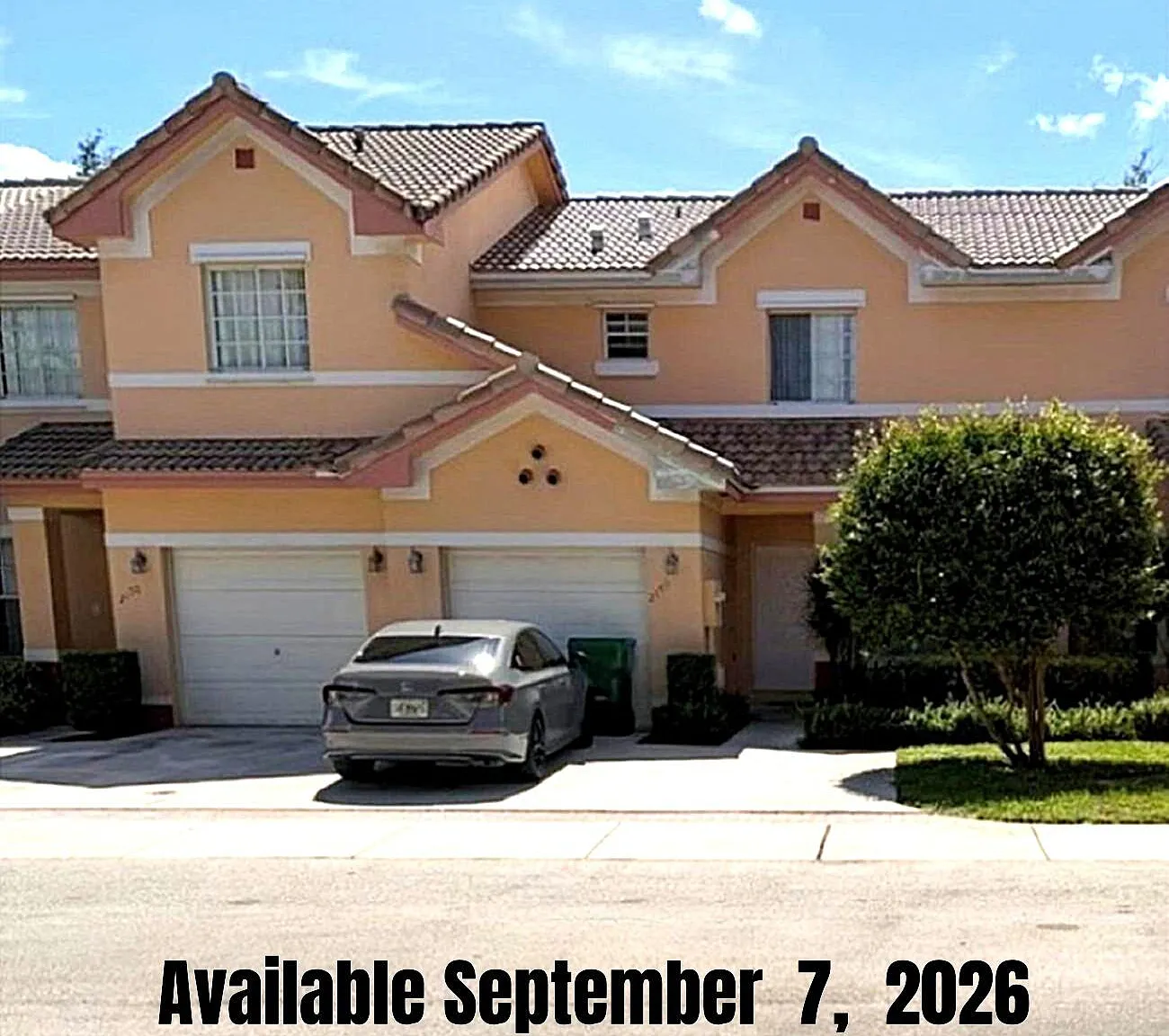 2 bed, 2.5 bath, 1270 sqft, $2,800 — Photo 1