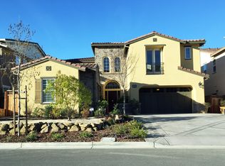 27 Country Club Dr, Hayward, CA 94542