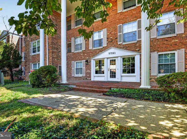 7721 Tremayne Pl APT 202, Mc Lean, VA 22102
