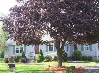 211 Granite St, Leominster, MA 01453