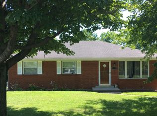 8346 Locust Dr, Charlestown, IN 47111