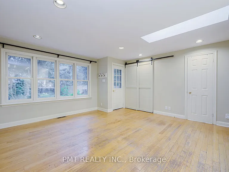 47 Herbert Ave — Photo 11