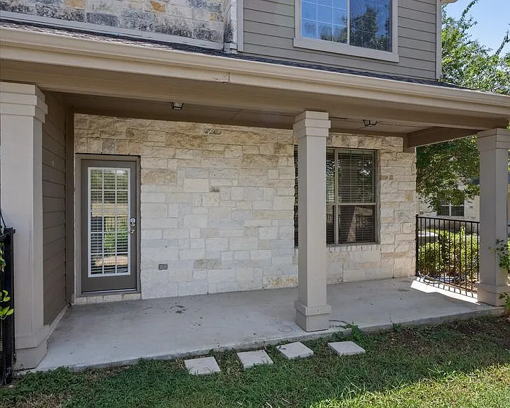 9201 Brodie Ln #203 — Photo 28