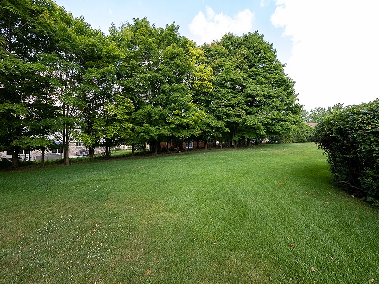 6275 Fairbrook Ct — Photo 26