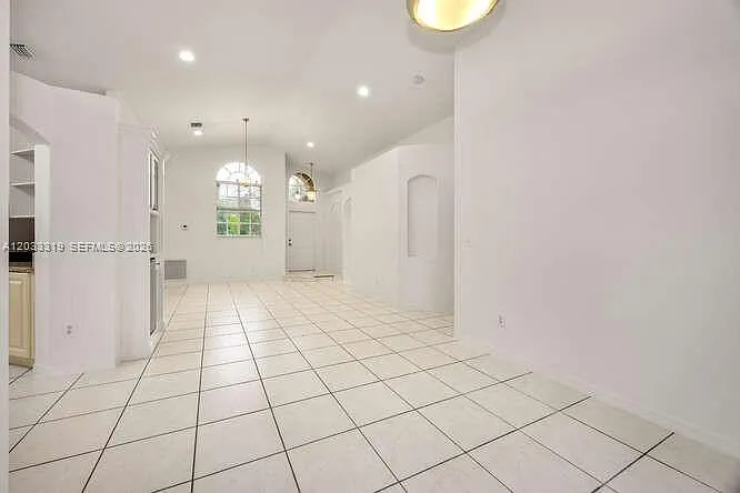 18322 SW 94th Ct — Photo 10