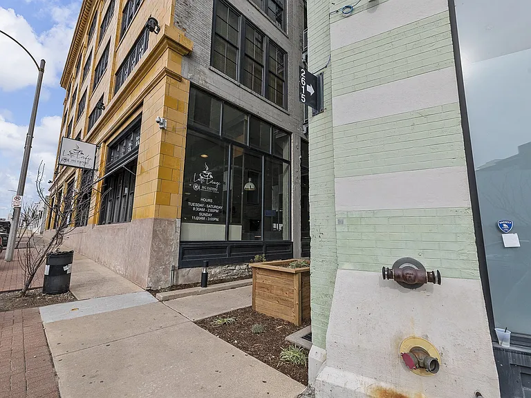 GW Lofts — Photo 4
