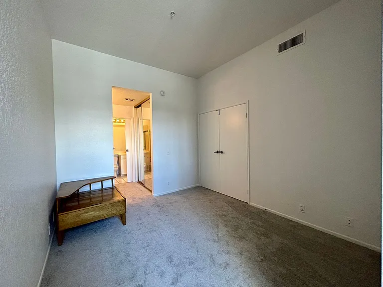 2601 S Broadmoor Dr #63 — Photo 16
