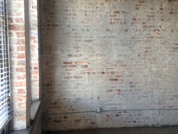 4th image of 926 Commerce St #410