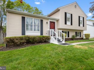 7908 Delmont Station Rd, Severn, MD 21144