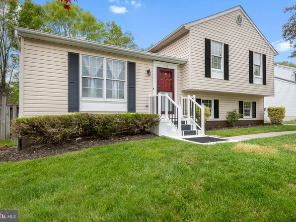 7908 Delmont Station Rd, Severn, MD 21144