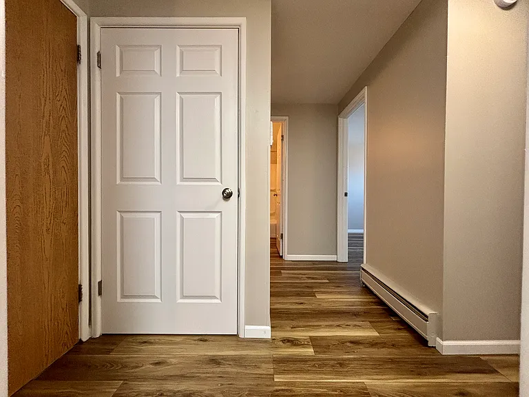 1120 Ann St #11 — Photo 2