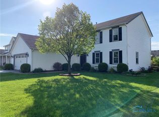 10393 White Oak Dr, Perrysburg, OH 43551