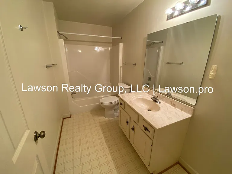 1013 Barrens Village Ln — Photo 52