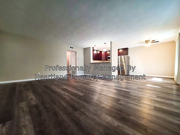 4th image of 4566 Date Ave APT 3