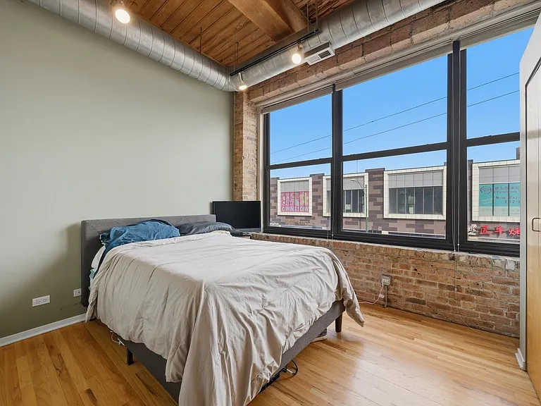 2310 S Canal St #201 — Photo 20