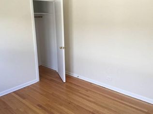 5501 W Dakin St #1, Chicago, IL 60641