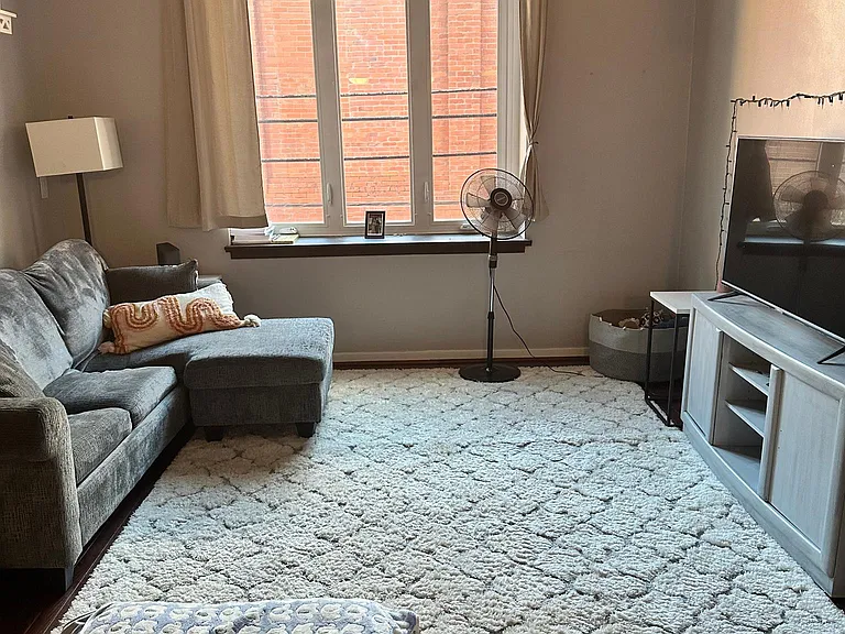 325 S Highland Ave — Photo 14