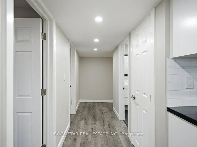 43 Maitland St #LOWER — Photo 13