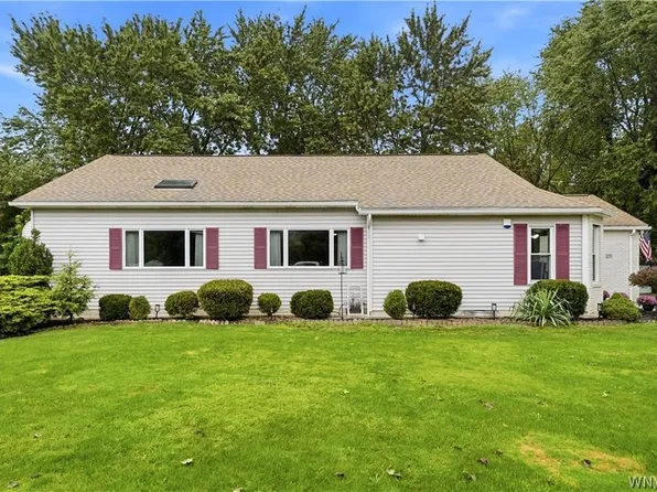 29 Abt St, Williamsville, NY 14221