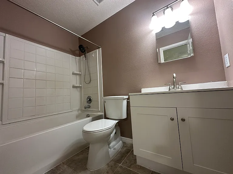 1316 Willow Tree Dr — Photo 11