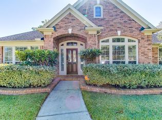 1807 Lake Arrowhead Dr, Richmond, TX 77406