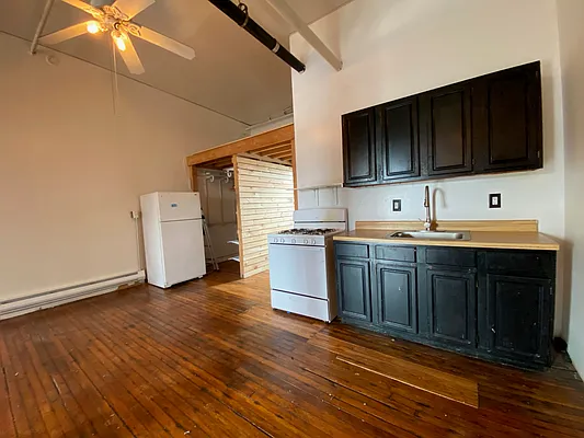 Rented by Nooklyn NYC LLC | media 53