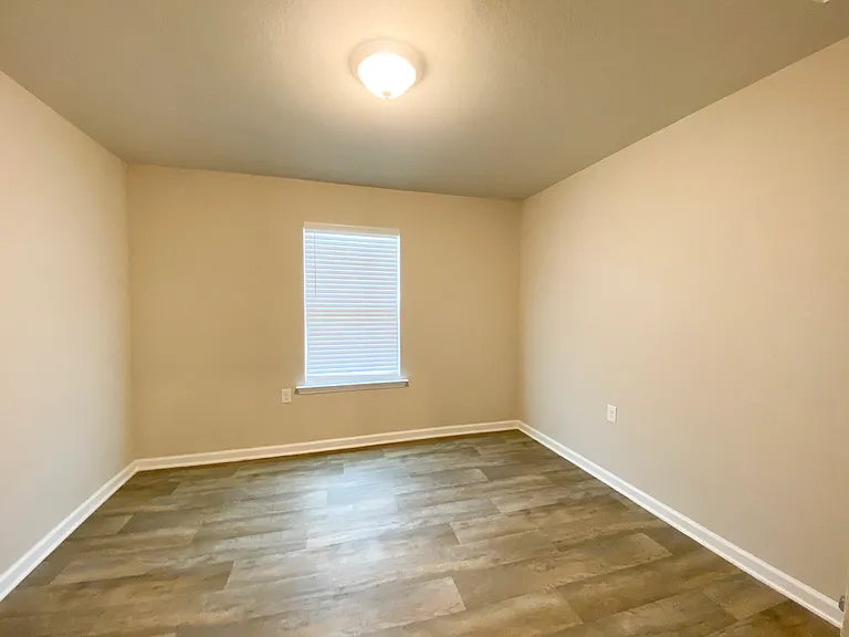 23872 Avernus Loop — Photo 8