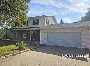 6706 Elm St, Platteville, WI 53818